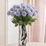Langstielige Rose - Blau